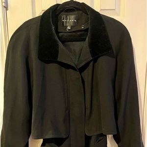 Gallery black trench coat with detachable warm  lining. Size 12